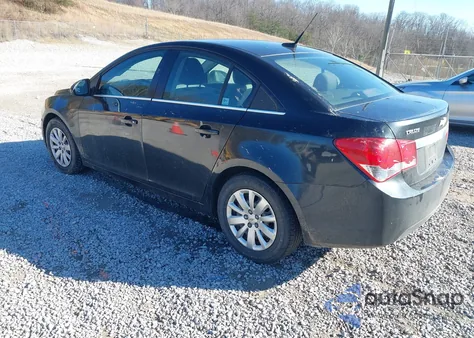 2011 Chevrolet Cruze Ls z USA, uszkodzony, nr VIN 1G1PC5SH7B7300031